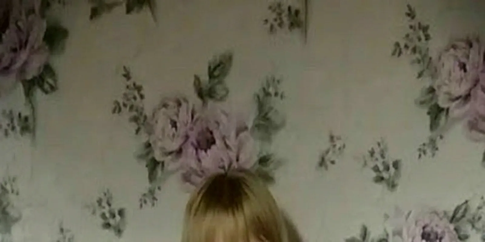 Синяки под клетчатой рубашкой