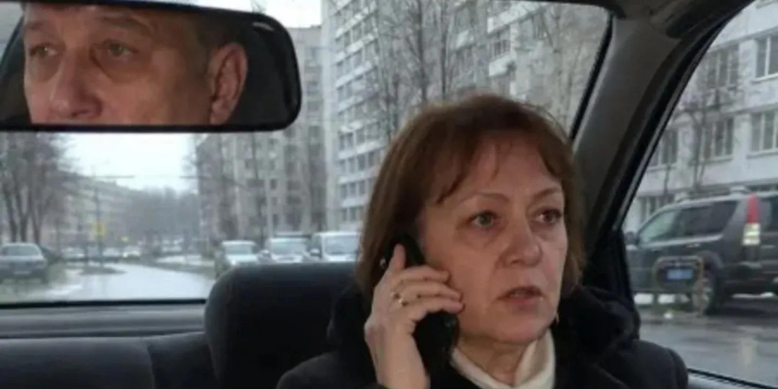 Она ехала на свадьбу сына и думала, что самым трудным сегодня будет сдержать слезы во время регистрации. Но водитель